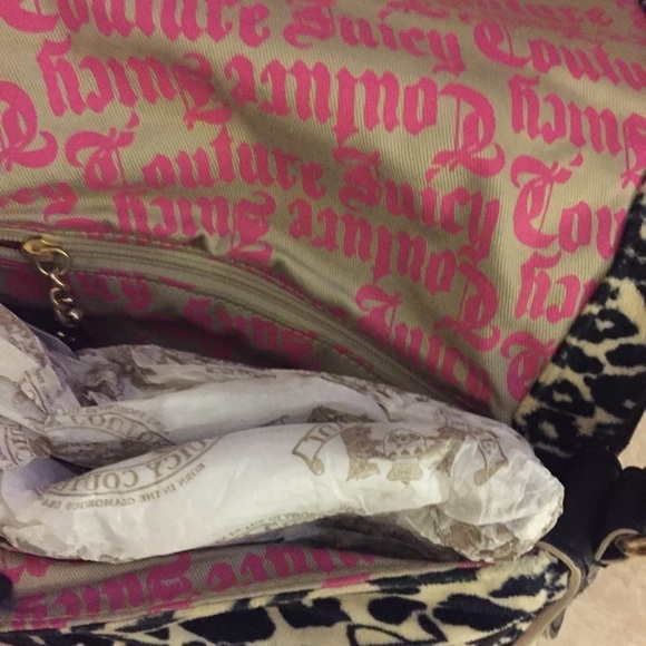 NWT juicy purse​ - Picture 6 of 6